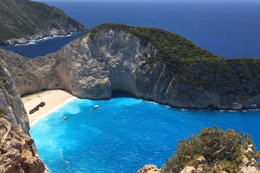 kristalia_villa_anafonitria_zakynthos_shipwreck_beach